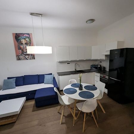 Fantabulous Downtown Abode W King Bed, 65" Tv, Washer And Tumble Dryer Zagreb Eksteriør billede