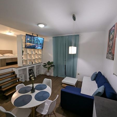 Fantabulous Downtown Abode W King Bed, 65" Tv, Washer And Tumble Dryer Zagreb Eksteriør billede