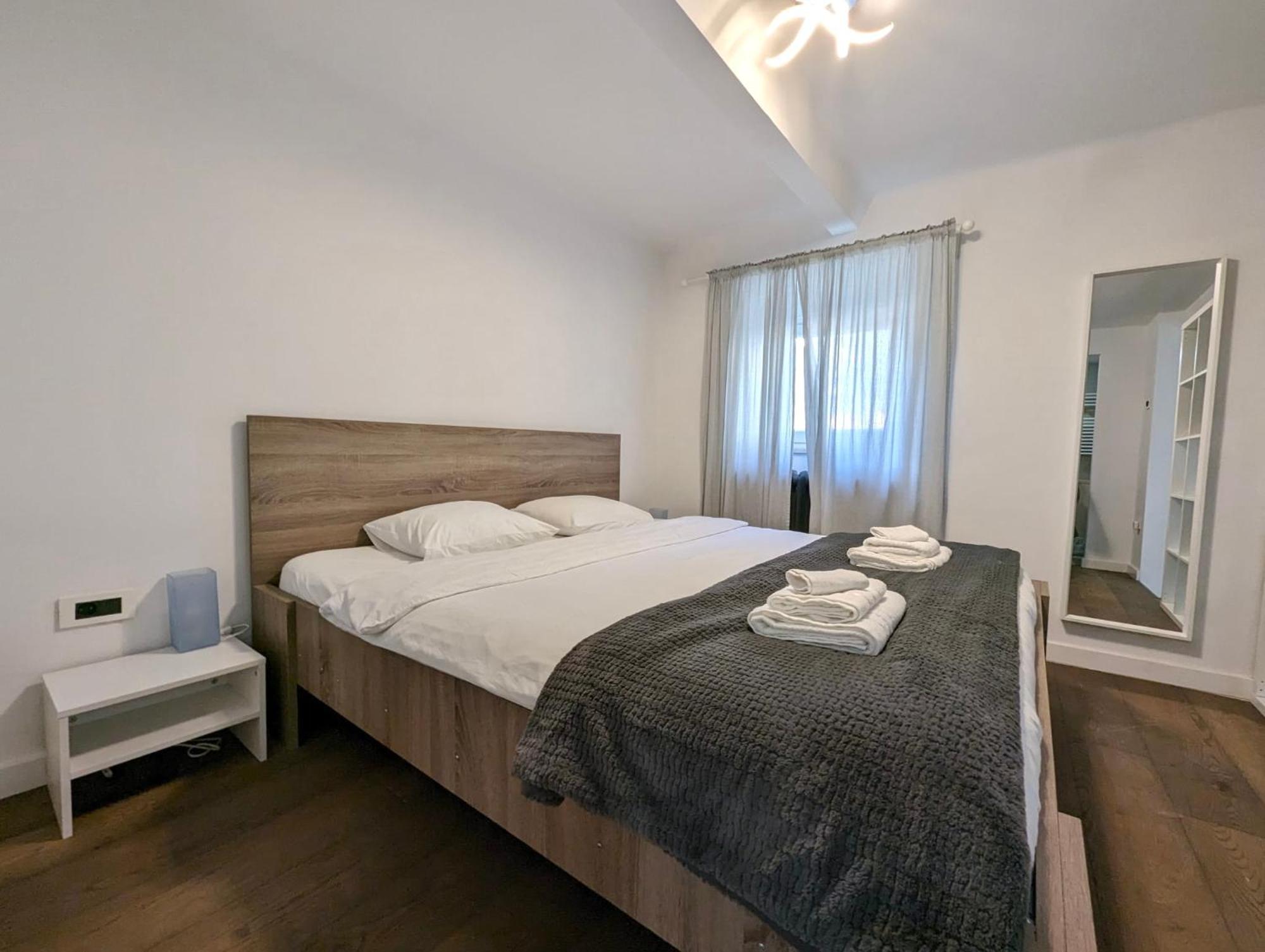 Fantabulous Downtown Abode W King Bed, 65" Tv, Washer And Tumble Dryer Zagreb Eksteriør billede